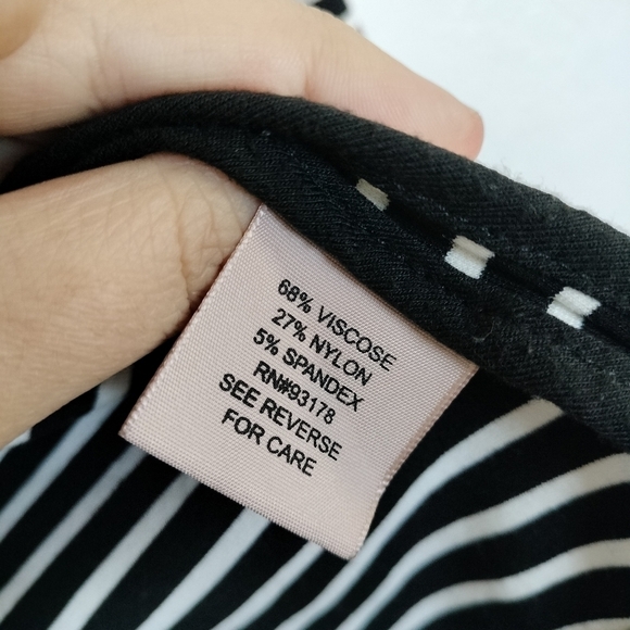 Philosophy Women's Black and white Striped Blazer Jacket Size M - Picture 7 of 8